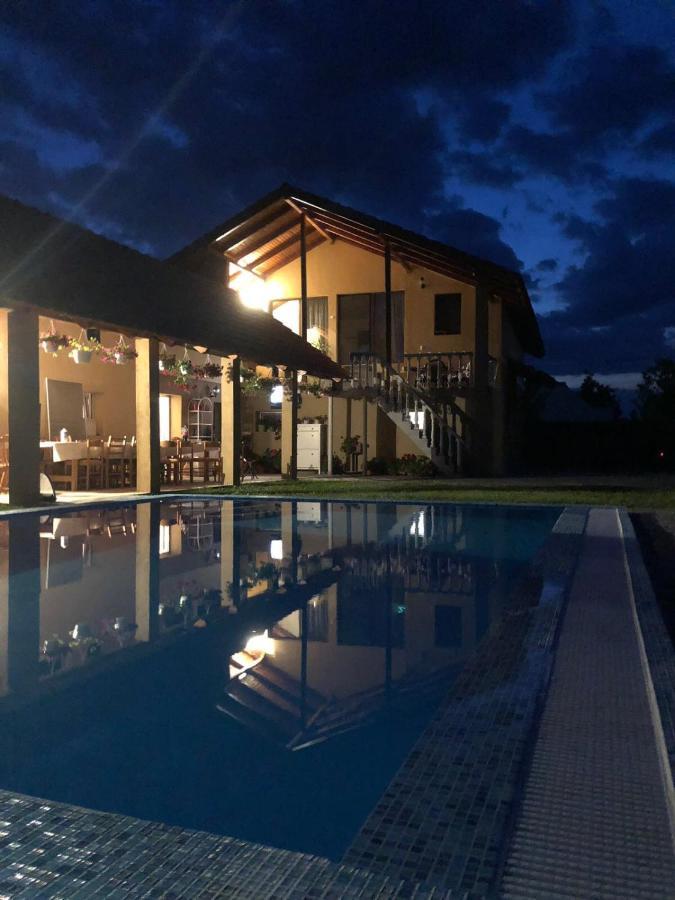 Casa Sannicolau Bed and Breakfast Sînnicolau Mare Exteriör bild